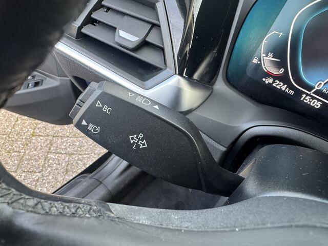 BMW 3-SERIE Touring 320e Business Edition Plus Sportleer/CarPlay/Laser