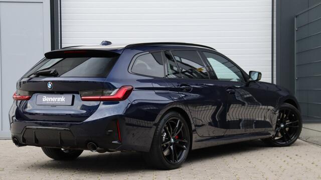BMW 3-SERIE Touring 330i M-Sport Pro | Harman/Kardon | Panoramadak | Head-up | Trekhaak | M Sportstoelen | Carbon