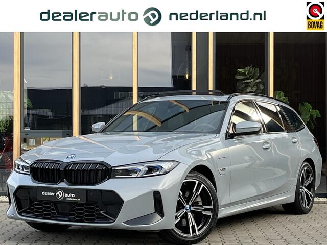 BMW 3-SERIE Touring 330e xDrive | Pano | Head-up | Memory |Keyles | Leder |