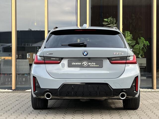 BMW 3-SERIE Touring 330e xDrive | Pano | Head-up | Memory |Keyles | Leder |