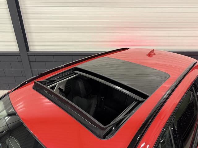 BMW 3-SERIE Touring 330e High Exe 87DKM/PANO/LASER/TREKHAAK/HEAD-UP/H&K/ACC/360CAMERA/LEER-SPORT/18"/SHADOW-LINE/MELBOURNE-RED METALLIC/NET OH BEURT GEHAD BIJ BMW DEALER