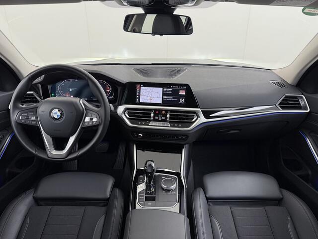 BMW 3-SERIE 320i 2.0T 184pk AUT-8 Navi-Pro Apple Carplay Android Bordherk. Sport Line Shadow-Line Sportstoel+ 1/2 Leer PDC-a+v Teleservice Dual-ECC Business Edition HiFi+9speakers Drive-Assist LED Connected-Services LED Live Cockpit Pro Active guard DAB WiFi 1600kg t