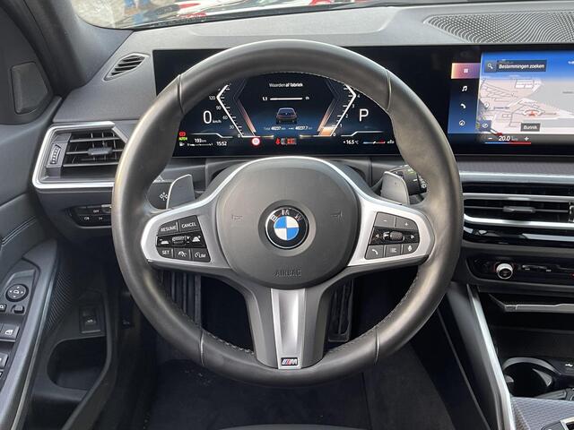 BMW 3-SERIE Touring 330i M Sport 18"/Adaptieve cruise/Sportstoelen/Stoelverwarming/HiFi/Sfeerverlichting/Camera/Apple Carplay & Android Auto/Elektrische klep