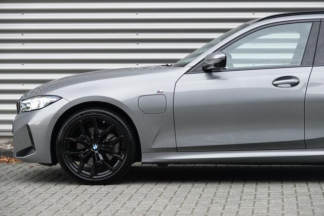 BMW 3-SERIE Touring 330e M Sport Edition | HUD | ACC | Innovation Pack | 360 |