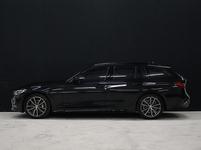 BMW 3-SERIE Touring 330i High Executive NW TYPE [APPLE CARPLAY, PDC V+A, CRUISE CONTROL, HARMAN/KARDON, STOELVERWARMING, AUTOMATISCHE ACHTERKLEP, AUTOMATISCHE AIRCO, NIEUWSTAAT]