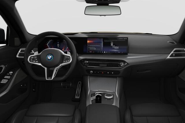 BMW 3-SERIE Touring 330e M Sport Edition | M Sportpakket Pro | Innovation Pack | Comfort Pack | Trekhaak