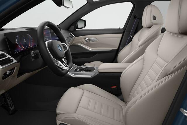 BMW 3-SERIE Touring 330e M Sport Edition | M Sportpakket Pro | Innovation Pack | Comfort Pack | Trekhaak
