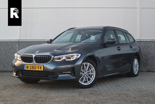 BMW 3-SERIE Touring 330e xDrive Business Edition Plus Pano dak / Laser / Sportstoelen / Leder /