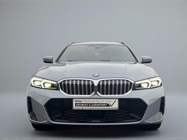 BMW 3-SERIE Touring 330e xDrive