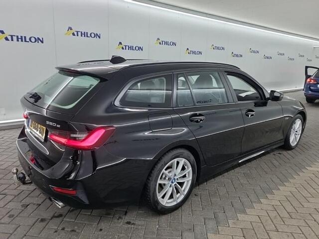 BMW 3-SERIE Touring 320e Aut. Business Ed. | Trekhaak | BMW Laser | Leder |