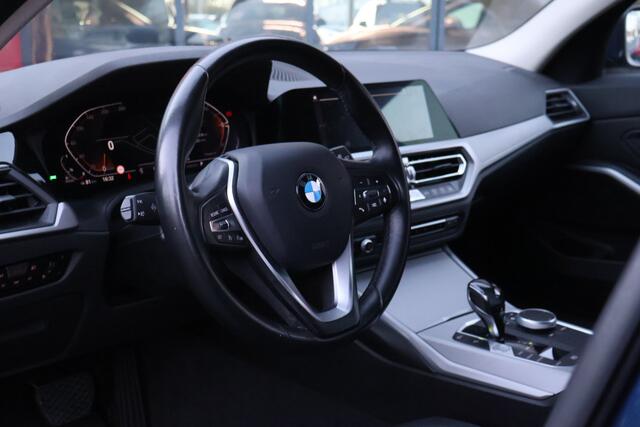 BMW 3-SERIE Touring 318d 2.0L Business Edition | Origineel NL | Virtual Cockpit | Cruise Control | Navigatie |
