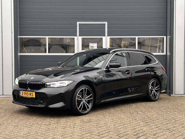 BMW 3-SERIE Touring 320e | M pakket | Pano | H&K | Head Up | LED |