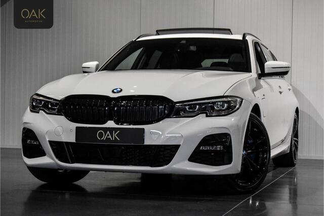 BMW 3-SERIE Touring 330e | M-Sport | Live Cockpit | Panorama | H&K | ACC | Leder/Alcantara | Alpin Wit