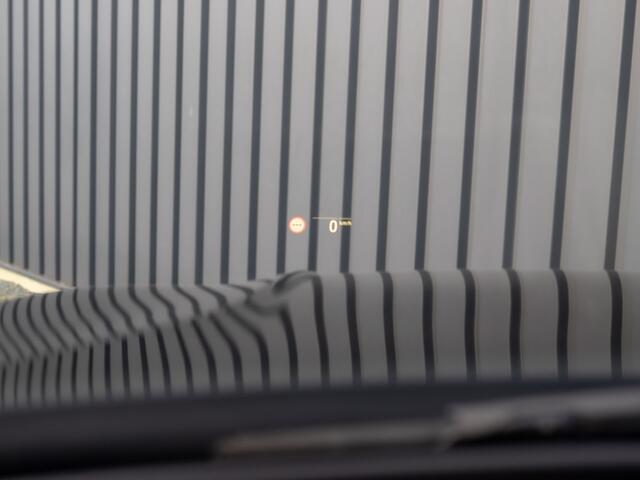 BMW 3-SERIE 320i High Executive | M-Sport | Laser | Stoelgeheugen | Trekhaak wegkl. | 19'' | Head Up | Camera | Keyless | Prijs Rijklaar!!