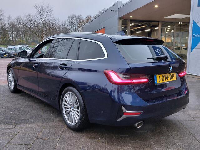 BMW 3-SERIE Touring 320i 184pk Automaat High Executive Individual | Origineel NL | Navi | Apple Carplay | Adap.Cruise | Leder+Verwarmd | Dodehoek+Rijstrooksensor | Pdc V+A+Assist+360 Camera | Privacy Glass
