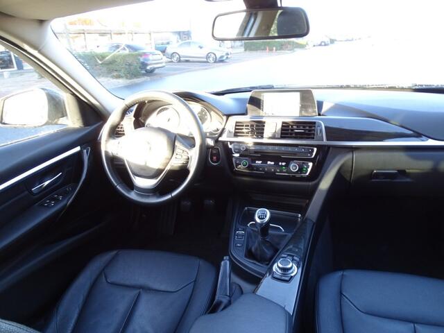 BMW 3-SERIE 320I CENT.HI.EX. Touring-Navi gr-Trkh-Pdc-Blth-Media