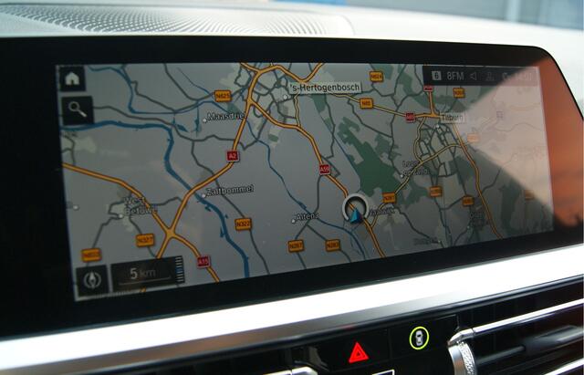 BMW 3-SERIE Touring 320Xe 204PK M-Sport Shadow Laser/memory/camera/wegkl.trhk/HUD/keyless