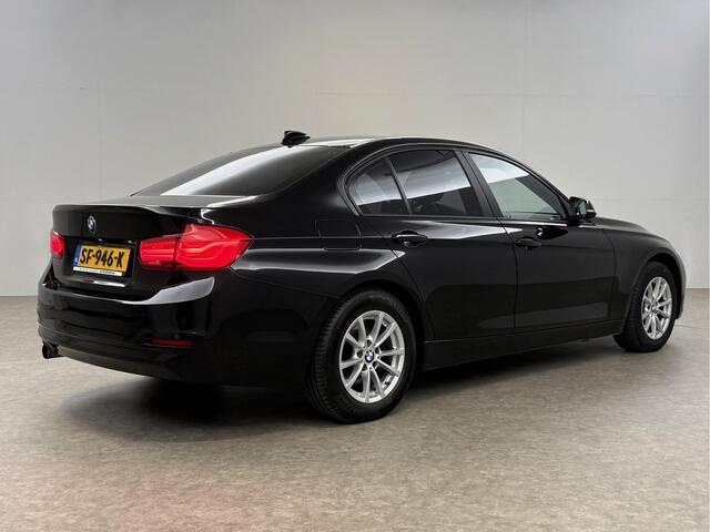 BMW 3-SERIE 318i Executive | LED | Clima | Cruise | Navigatie | Parkeersens. | Stoelverw. | NAP