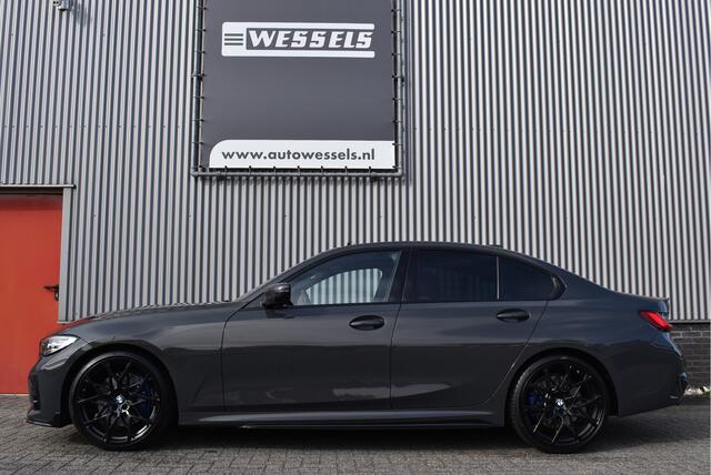 BMW 3-SERIE 330i M-sport Executive Edition M performance, Panorama, Head up, 20 inch, Carplay, NL-auto!