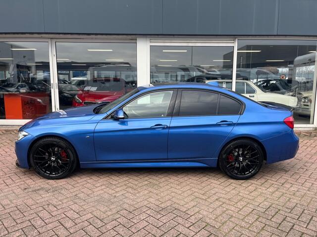 BMW 3-SERIE 318Ii M Sport AUT. Clima Cruise PDC Leder