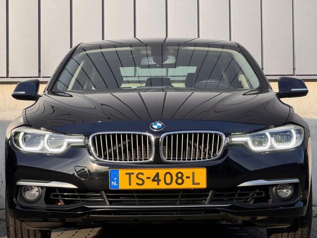BMW 3-SERIE 318i 136PK Automaat Luxury Edition Leer LED