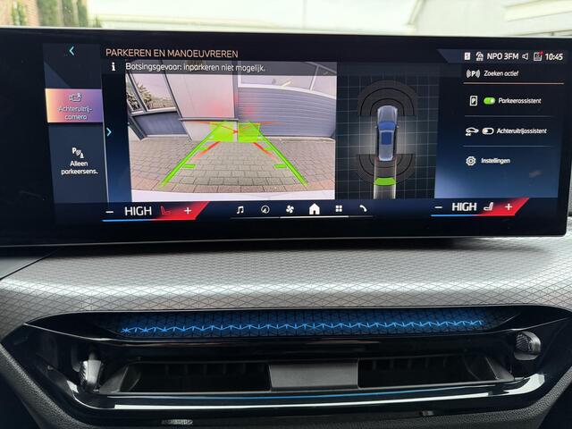 BMW 3-SERIE Touring 330i xDrive M-Sport