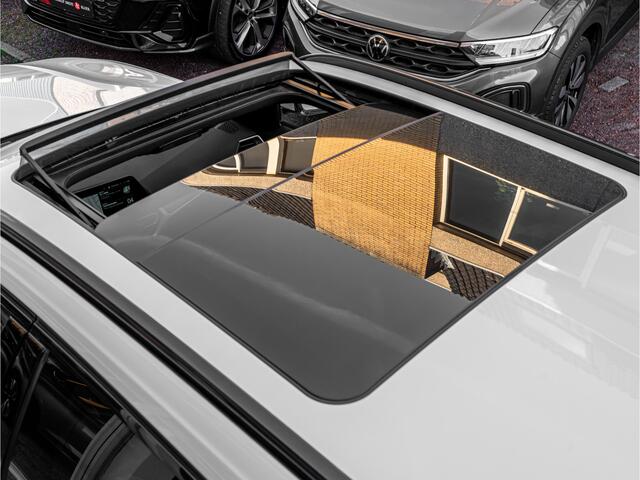 BMW 3-SERIE Touring 320e M-Sport Business Edition Plus PANO 19 INCH CAMERA SHADOW LINE TREKHAAK DODEHOEK