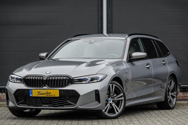 BMW 3-SERIE Touring 330e 292Pk Aut. | Plug-In Hybrid | M-Sport | X-Drive | Head-Up Display | LED | 19'' | Skyscraper Grau