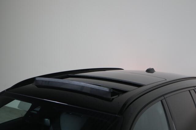 BMW 3-SERIE Touring 320e M-Sport NL-Auto!! Elek.Trekh. I Pano I Sfeer