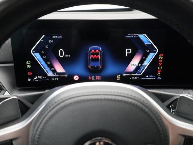 BMW 3-SERIE Touring 320e M-Sport | PANO | CAMERA | HUD | STOELVERWARMING