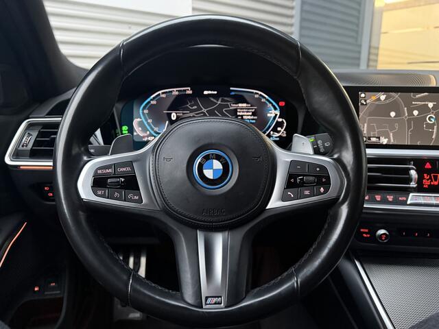 BMW 3-SERIE Touring 320e M-SPORT,SHADOWLINE