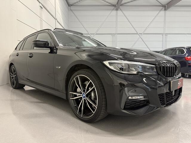 BMW 3-SERIE Touring 330e xDrive M-Sport PANO/LASER/360CAMERA/ADAPTIVE M-ONDERSTEL/ACC/LEER-ALCANTARA/19"BREEDSET/KEYLESS/SHADOW-LINE/NET OH BEURT GEHAD BIJ BMW DEALER