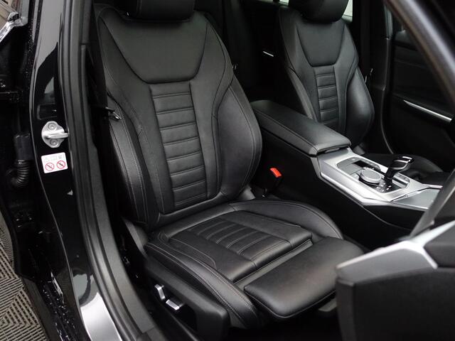 BMW 3-SERIE 330e M Sport- Schuifdak, Laser Led, Stuur/Stoelverwarming, Head Up, Memory Seats, Sfeerverlichting