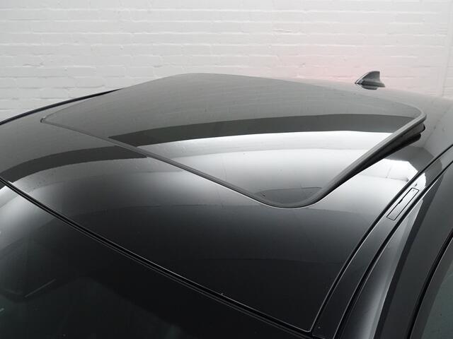 BMW 3-SERIE 330e M Sport- Schuifdak, Laser Led, Stuur/Stoelverwarming, Head Up, Memory Seats, Sfeerverlichting