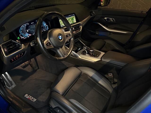BMW 3-SERIE Touring 330e Business Ed | M-performance | Trekhaak