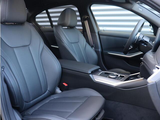 BMW 3-SERIE 330e Sedan | M Sportpakket Pro | Innovation Pack | Comfort Pack