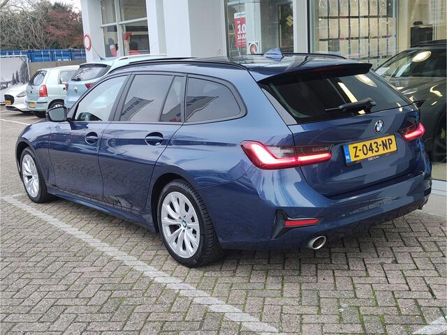 BMW 3-SERIE Touring 318i HIGH EXECUTIVE AUTOMAAT Open dak | Leder | Navi | Carplay