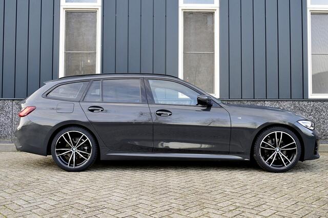 BMW 3-SERIE Touring 320i M-Sport Rijklaarprijs-Garantie Leder Interieur Apple carplay Led Trekhaak 19 Inch