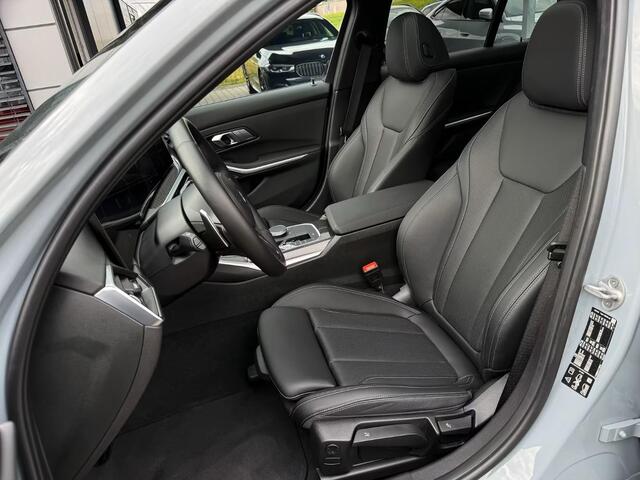 BMW 3-SERIE 320d xDrive M-SPORT ** LASER, NAVI+, LEDER, HuD, ACC, SCHUIF/KANTEL, 19-inch LMV, H&K ** 1e EIG - UNFALLFREI - BMW GAR ** ** INFORMEER OOK NAAR ONZE AANTREKKELIJKE FINANCIAL-LEASE TARIEVEN **