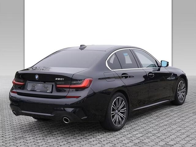 BMW 3-SERIE 320iA M-SPORT ** LED, LC Prof, NAVI+, LEDER, MEMORY-, SPIEGEL-, 18-inch LMV ** UNFALLFREI ** ** INFORMEER OOK NAAR ONZE AANTREKKELIJKE FINANCIAL-LEASE TARIEVEN **