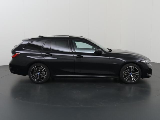 BMW 3-SERIE Touring 320e M-Sport | Facelift | Panoramadak | Ele. stoelen + Geheugen | HUD | Sportstoelen | Camera | Apple CarPlay/Android auto | Cruise Control | Comfort Pakket | M-Sport Pro | HiFi | Curved Display |