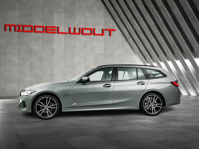 BMW 3-SERIE Touring 320e/19"/Leder/Trekh/Adapt.Cr/WIDESCREEN/DAB/HiFi/BTW