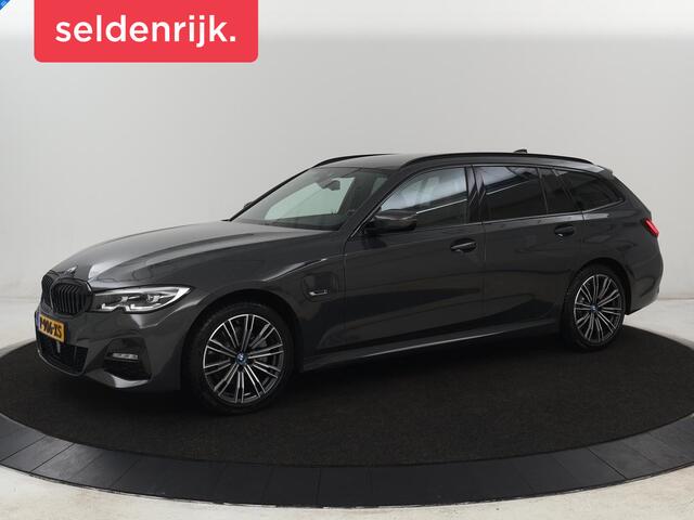 BMW 3-SERIE 320e M Sport | Leder | Adaptive cruise | Stoelverwarming | Camera | Keyless | Carplay | Sportstoelen | Live Cockpit | Navigatie | Full LED | PHEV | Plug In