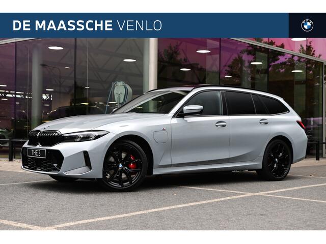 BMW 3-SERIE Touring 330e High Executive M Sport Automaat / Panoramadak / Trekhaak / Sportstoelen / Comfort Access / Adaptieve LED / Parking Assistant Plus / Stoelverwarming