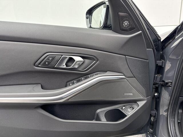 BMW 3-SERIE Touring 330e