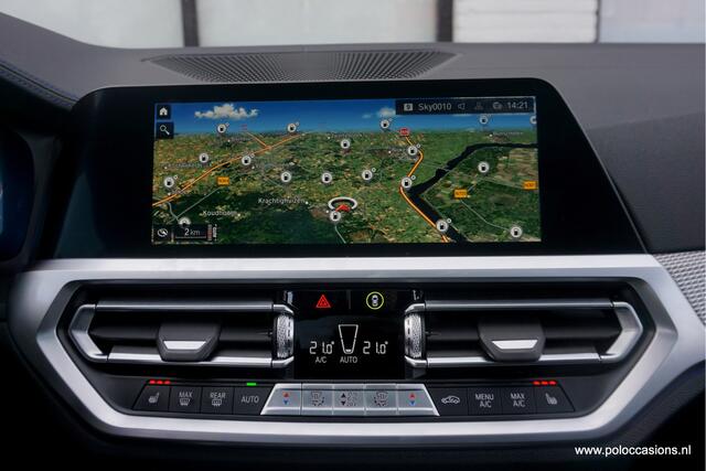 BMW 3-SERIE Touring 318i M-Pakket | Panoramadak | H&K | Dealerauto