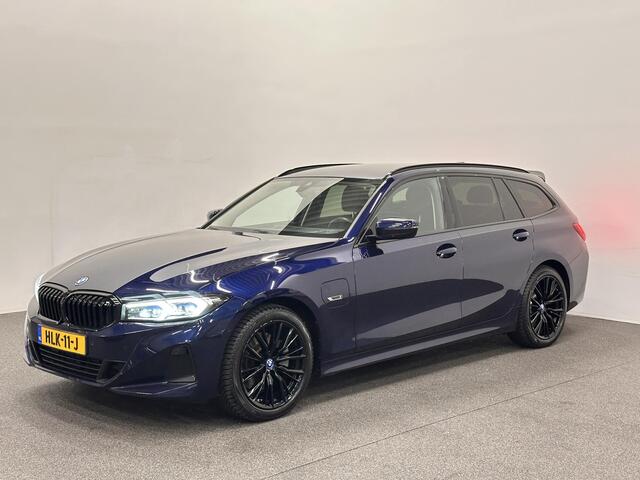 BMW 3-SERIE Touring 320e LCI New Model 2023 Innovation Pack 18" Wheels Park Pack Sportline Curved Screen HUD Display Privacy Glass