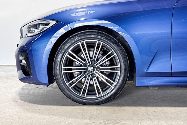 BMW 3-SERIE Touring 318i High Executive Model M Sport Aut.