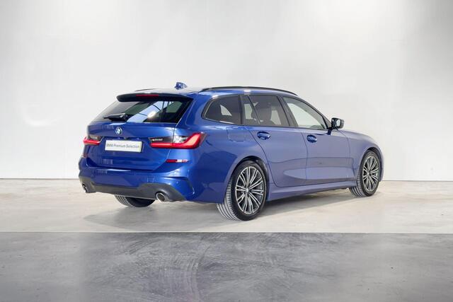 BMW 3-SERIE Touring 318i High Executive Model M Sport Aut.