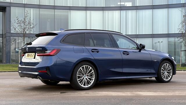 BMW 3-SERIE Touring 330e xDrive High Executive